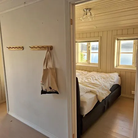 Charming House By The Sea Villa *