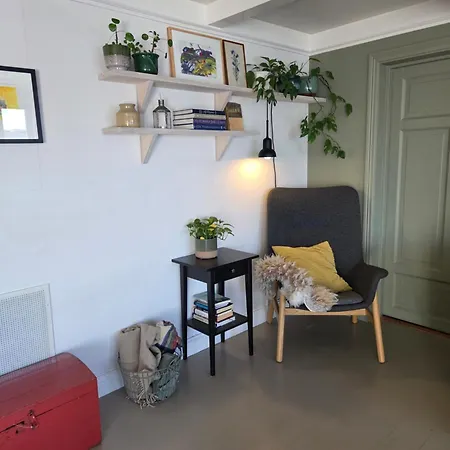 Willa Charming House By The Sea Svenevik